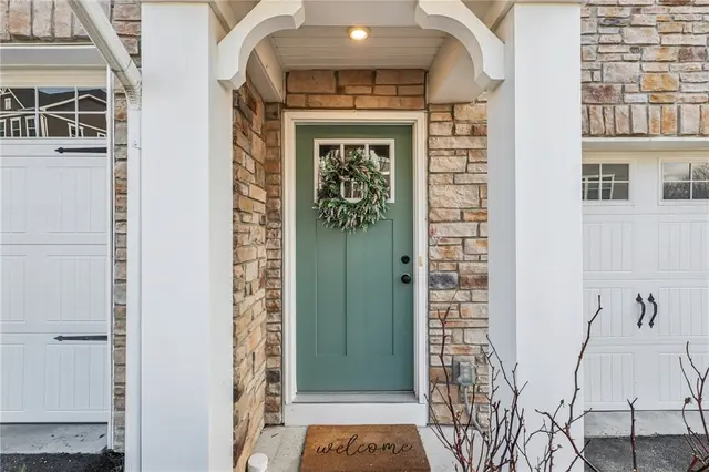 151 Curtis Ct gallery image 4