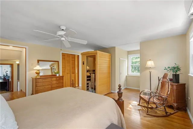 151 Ferndale Ave gallery image 4