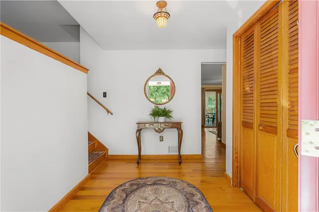 151 Ferndale Ave gallery image 45