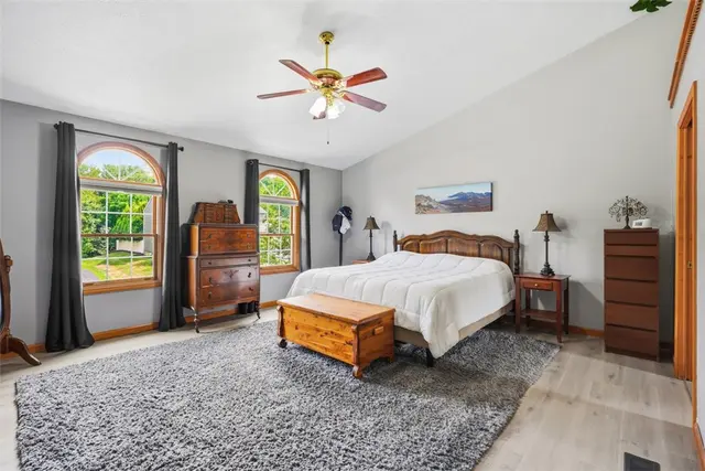 151 Woodbine Dr gallery image 6