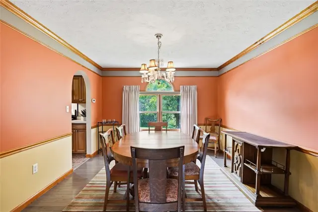 151 Woodbine Dr gallery image 30