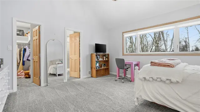 1514 Fox Chase Dr gallery image 25