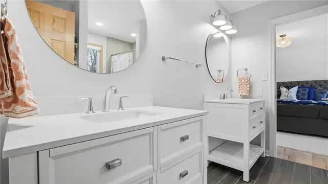 1514 Fox Chase Dr gallery image 27