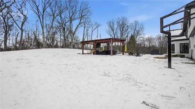 1514 Fox Chase Dr gallery image 30