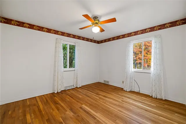 152 Easley Rd gallery image 6