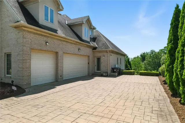 152 Sebago Lake Dr gallery image 43