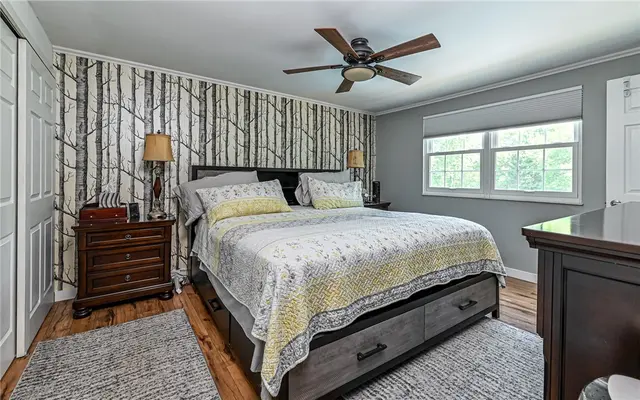 1523 Mountainview Dr gallery image 4