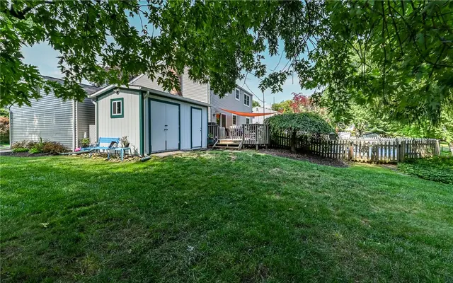 1523 Mountainview Dr gallery image 10