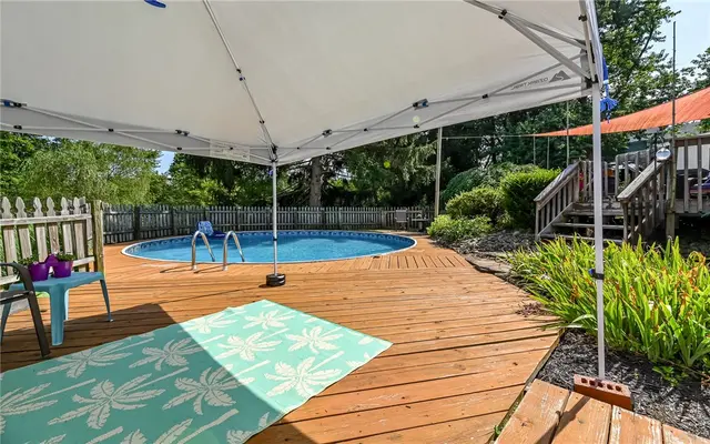 1523 Mountainview Dr gallery image 15