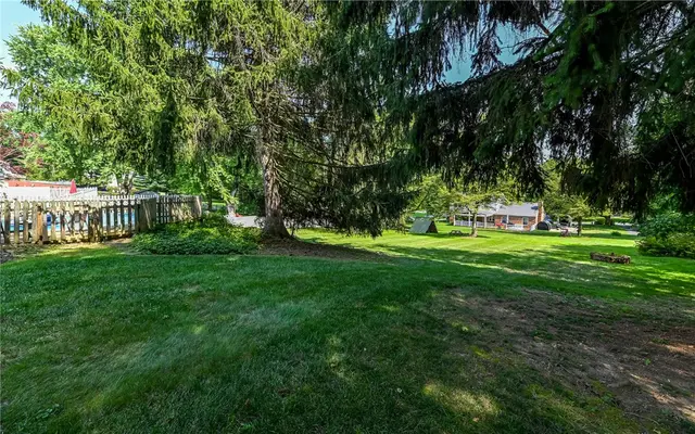 1523 Mountainview Dr gallery image 34