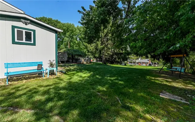 1523 Mountainview Dr gallery image 37
