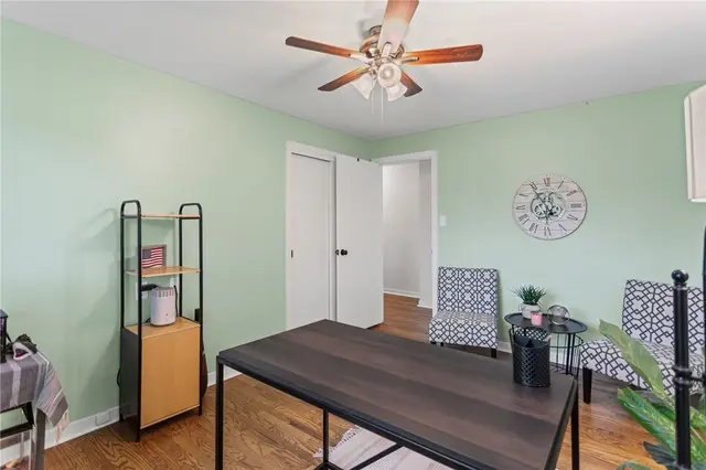 1527 W Ingomar Rd gallery image 27