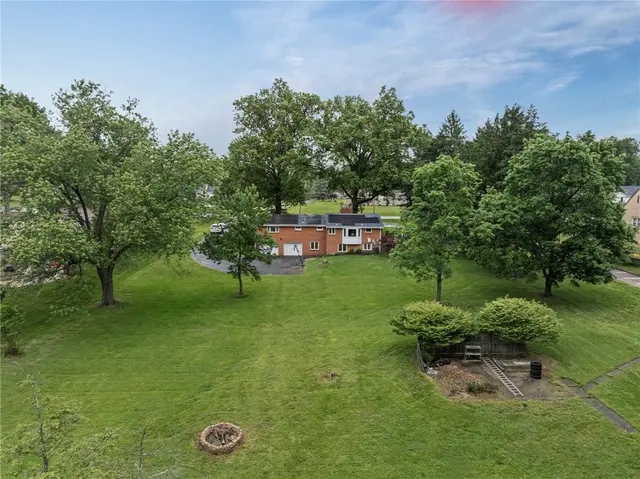 1527 W Ingomar Rd gallery image 36