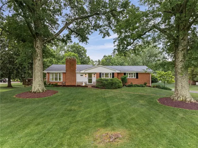 1527 W Ingomar Rd