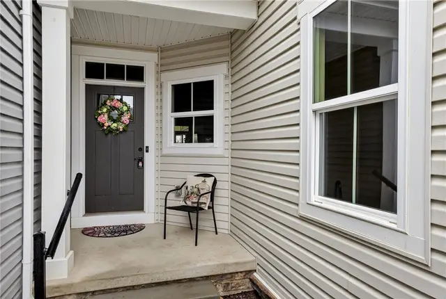 153 Dana Dr gallery image 3