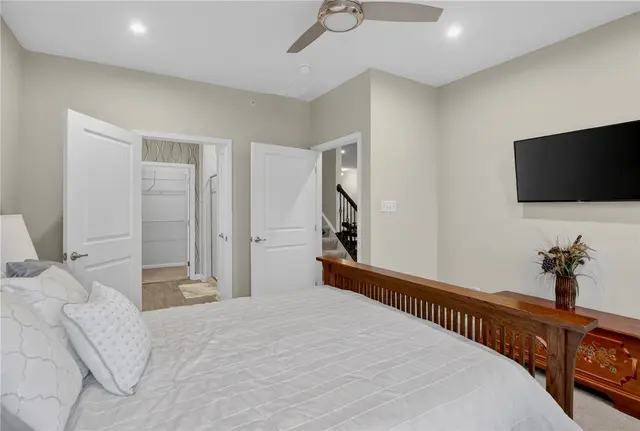 153 Dana Dr gallery image 25