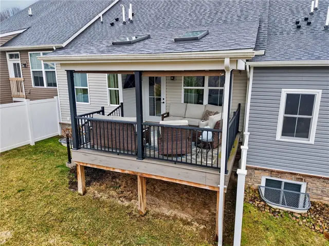 153 Dana Dr gallery image 46