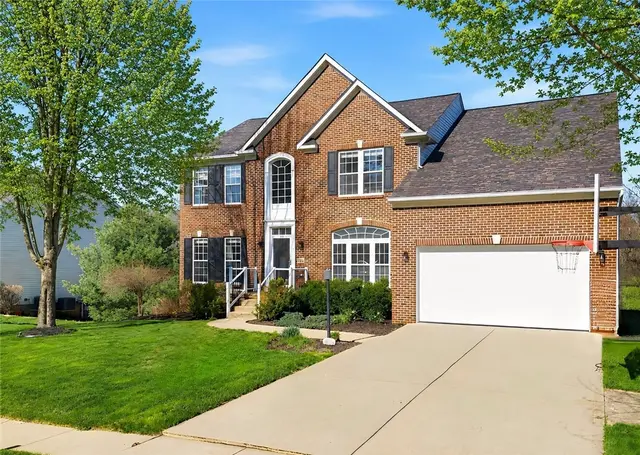 153 Hunter Drive gallery image 18