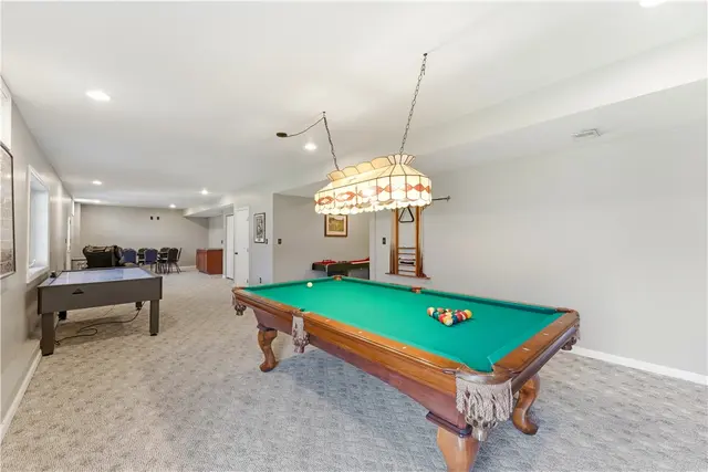 153 Hunter Drive gallery image 29