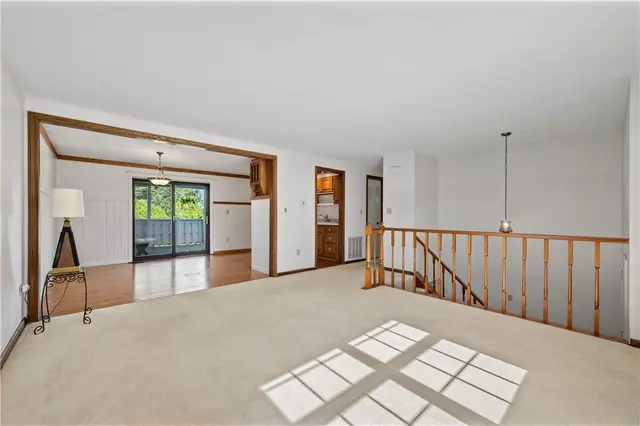 153 Pintail Rd gallery image 7