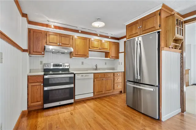 153 Pintail Rd gallery image 16