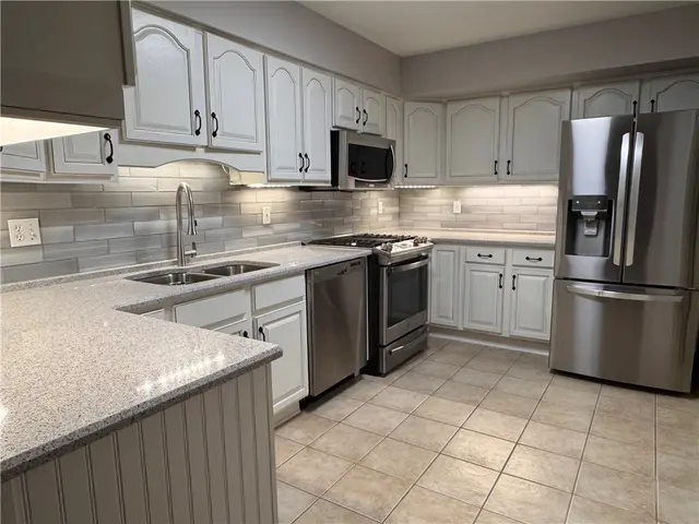 153 Steeplechase Cir gallery image 8