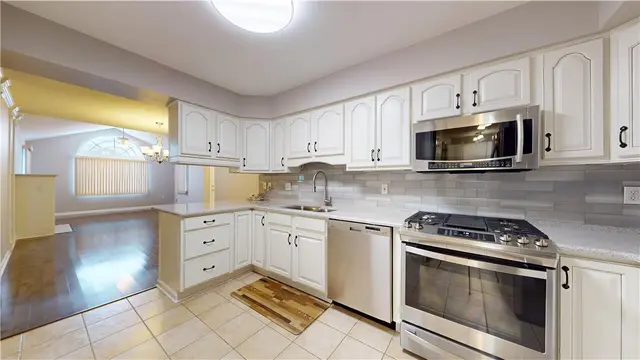153 Steeplechase Cir gallery image 10