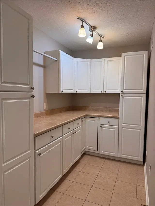 153 Steeplechase Cir gallery image 16