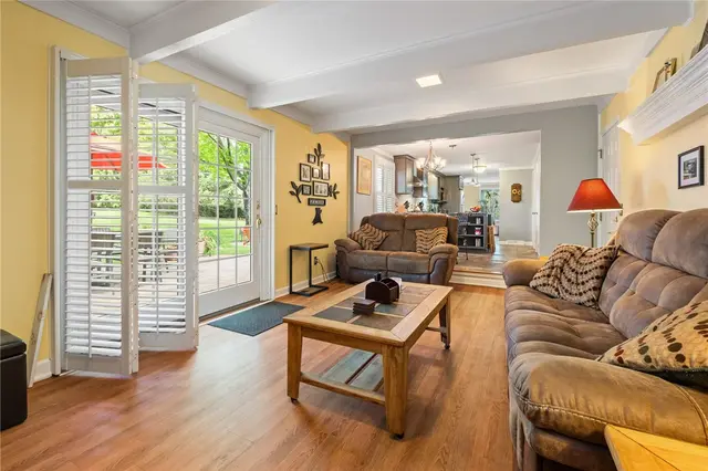 1530 King John Dr gallery image 18