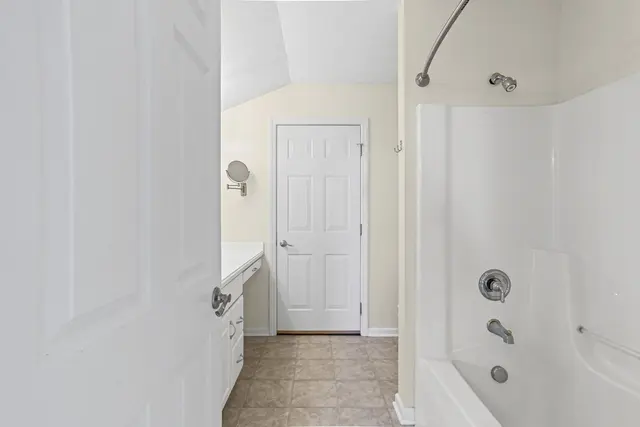 1532 Palmer Way gallery image 22