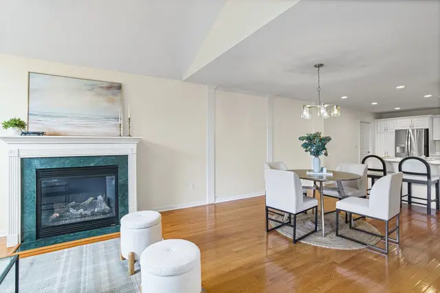 1532 Palmer Way gallery image 38