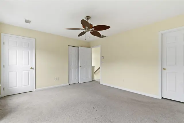 154 Southern Valley Ct gallery image 14