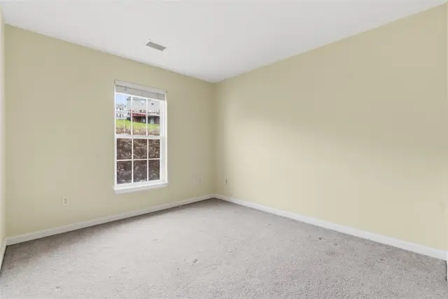 154 Southern Valley Ct gallery image 19