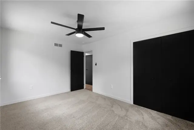 1546 W Ingomar Road gallery image 21