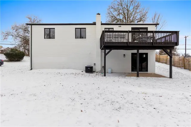 1546 W Ingomar Road gallery image 28