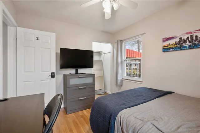 155 Bradley Lane gallery image 15