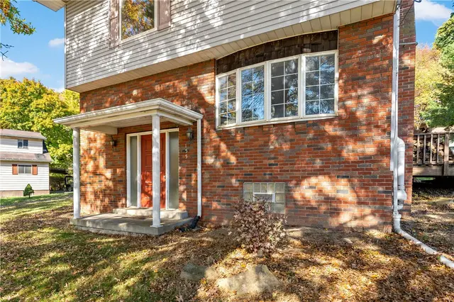 155 BRICKYARD ROAD gallery image 3