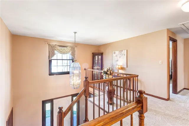 1552 Ingomar Heights Rd gallery image 9