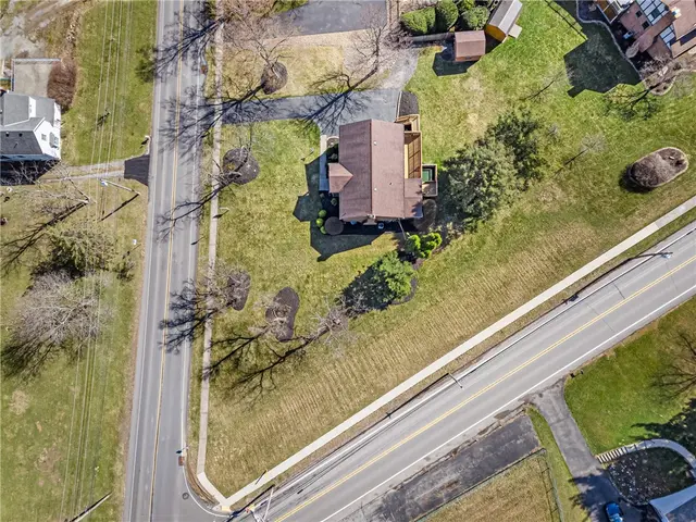 1552 Ingomar Heights Rd gallery image 13