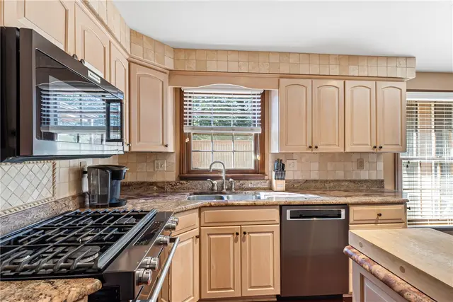 1552 Ingomar Heights Rd gallery image 35