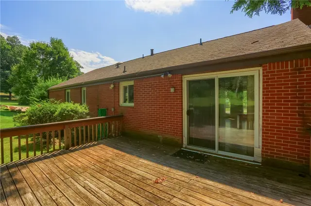 1557 Lenora Dr gallery image 13