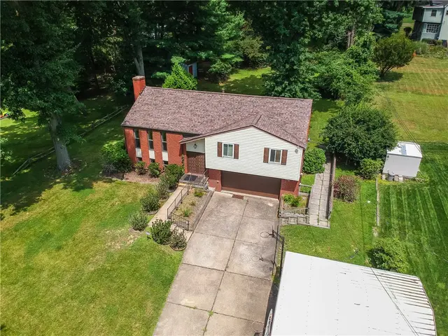 1557 Lenora Dr gallery image 14
