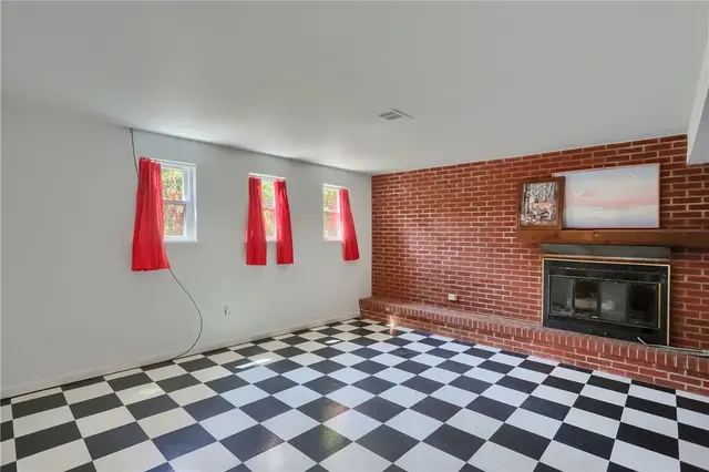 1557 Lenora Dr gallery image 20
