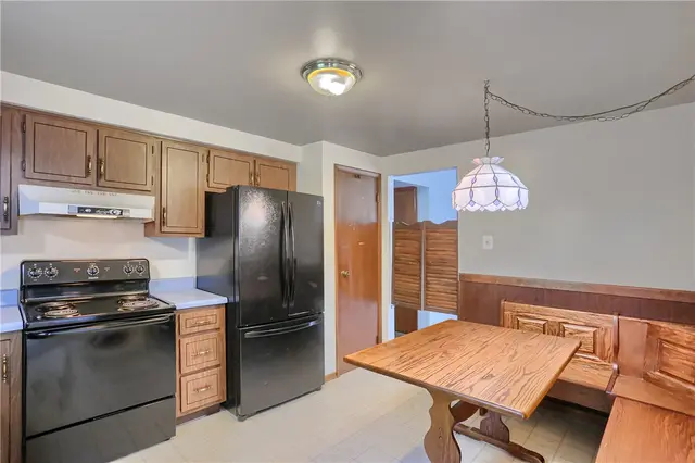 1557 Lenora Dr gallery image 31