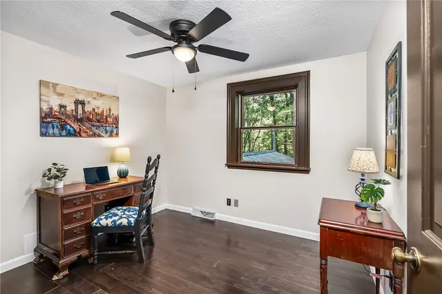 1558 Garvin Road gallery image 33