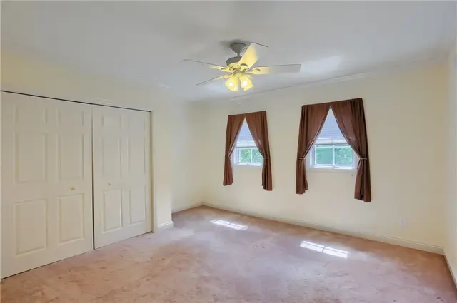 1561 Barrington Drive gallery image 29