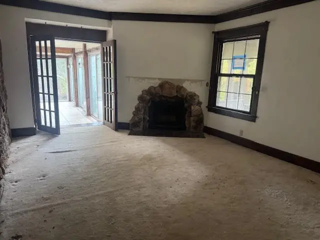 1564 Goldbaugh Ln gallery image 2