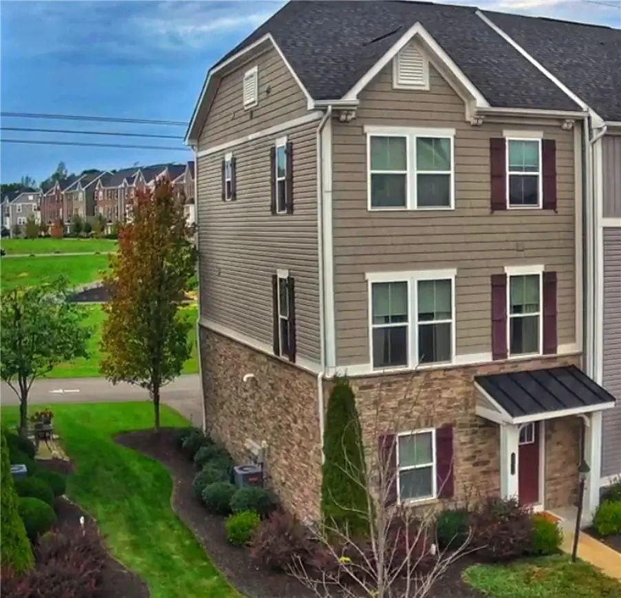157 Bucktail Dr