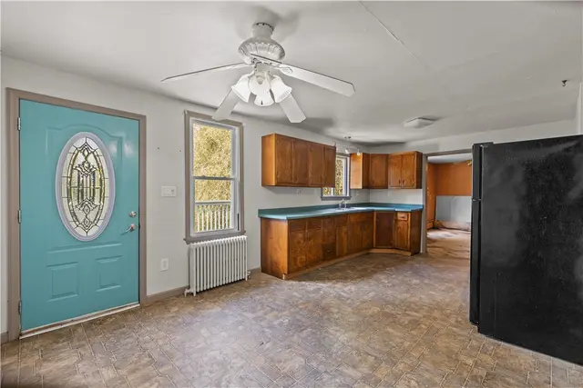 1572 Panno Ln gallery image 19