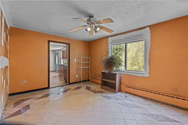 1572 Panno Ln gallery image 32